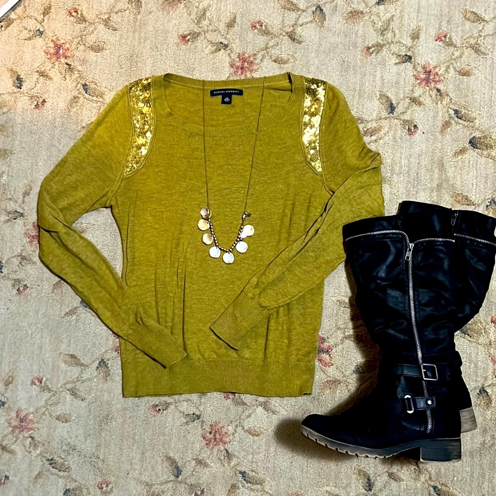 Banana Republic gold sequin soft wool sweater xs